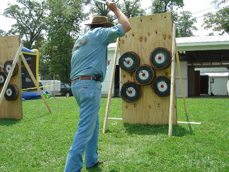 Whip Gallery/People Pictures Photos from Whip Events/Annie Oakley